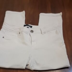 1822 Denim Classic White Jeans